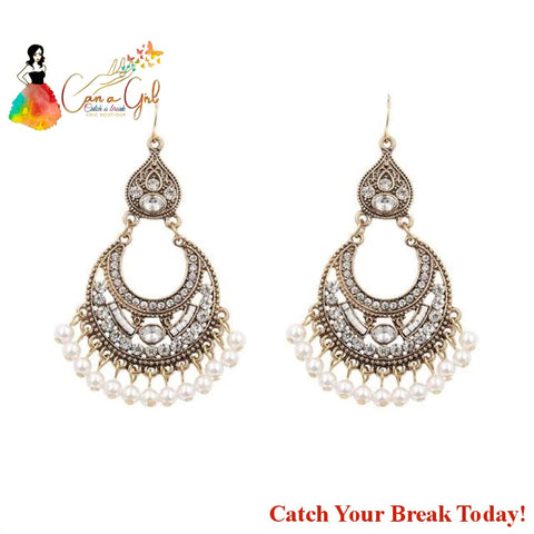 Catch A Break Vintage Pearl Earrings - Antique gold earring 