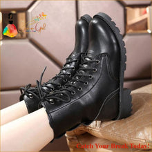 Load image into Gallery viewer, Catch A Break British Classic Boots - Black / 35 - Shoes