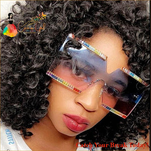 Catch A Break Favorite Sunglasses - accessories