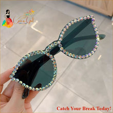 Load image into Gallery viewer, Catch A Break Meow Me Sunglasses - 89235 green / China - 
